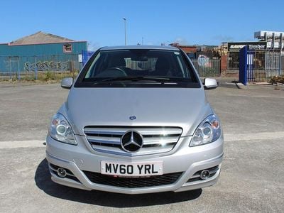 Mercedes B180
