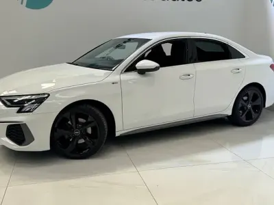 Usado Audi A3 S-Line 150 HP (110 kW) 2023 Branco Sedan