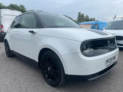 Używany Honda e 100 kW (136 KM) 2020 Biały Hatchback