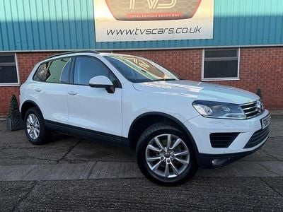 White Used 2015 VW Touareg SUV | £16,984 (Super price)