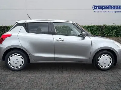 Used Suzuki Swift SZ3 83 HP (61 kW) 2020 Silver Hatchback