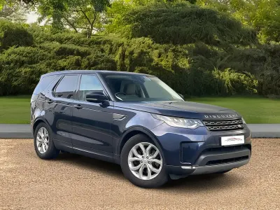 Used Land Rover Discovery 5 SE 2017 Blue SUV