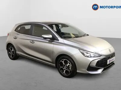 Usado MG MG3 Trophy 194 HP (142 kW) 2025 Prateado Citadino