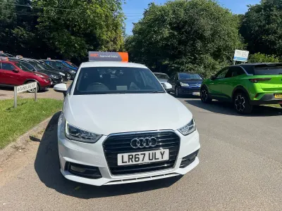 Used Audi A1 S-Line 125 HP (91 kW) 2017 White Hatchback