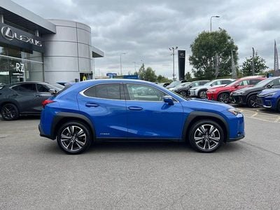 Lexus UX 250h