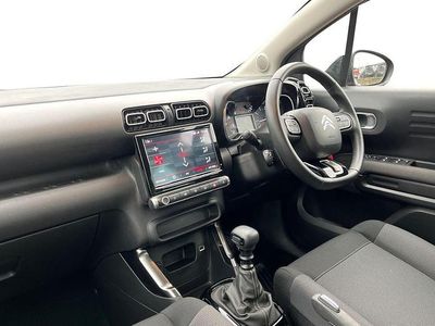 Used Citroën C3 Aircross Shine 108 HP (79 kW) 2023 Red SUV