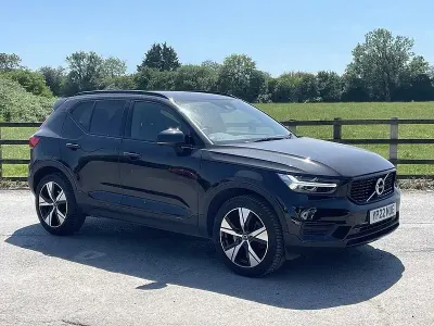 Used Volvo XC40 R-Design 2022 Black SUV