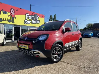 Used Fiat Panda Cross Cross 69 HP (50 kW) 2018 Red Hatchback