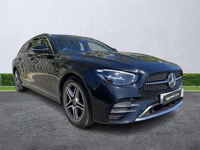 Usado Mercedes E200 AMG line 197 HP (144 kW) 2022 Preto Carrinha