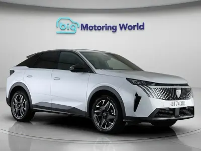 Second-hand Peugeot 3008 Allure 136 CP (100 kW) 2025 Alb SUV