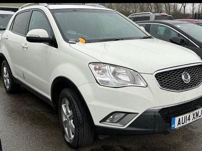 Used Ssangyong (KGM) Korando 149 HP (109 kW) 2014 White SUV