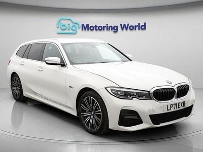 Used BMW 330e M Sport 292 HP (214 kW) 2022 White Estate