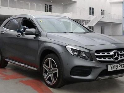 Mercedes GLA200