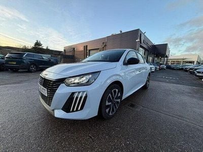 White Used 2025 Peugeot 208 Style Hatchback | £17,364 (Fair price)