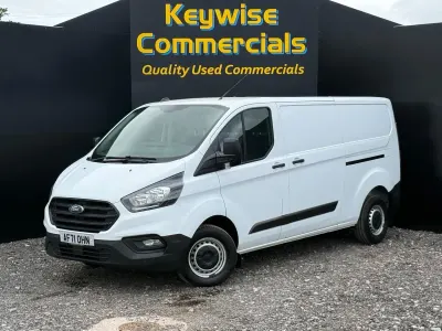 Used Ford Transit Custom 105 HP (77 kW) 2021 White Van