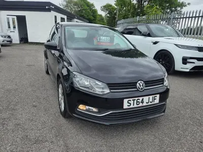 Usado VW Polo SE 90 HP (66 kW) 2014 Preto Citadino