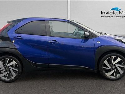 Used Toyota Aygo X 72 HP (52 kW) 2022 Juniper blue SUV
