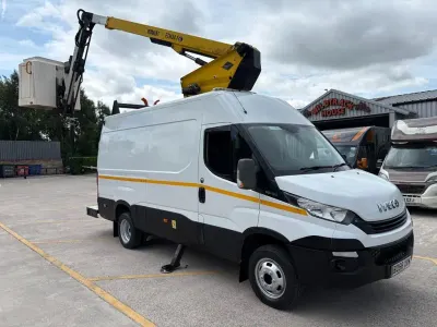 Used Iveco Daily 150 HP (110 kW) 2018 White Sedan
