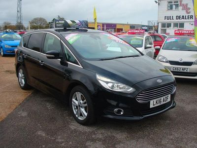 Used Ford S-MAX Titanium 150 HP (110 kW) 2016 Black MPV