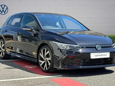 Used VW Golf VIII R-line 147 HP (108 kW) 2022 Black Hatchback