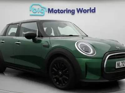 Used Mini Cooper Classic 136 HP (100 kW) 2022 Green Hatchback