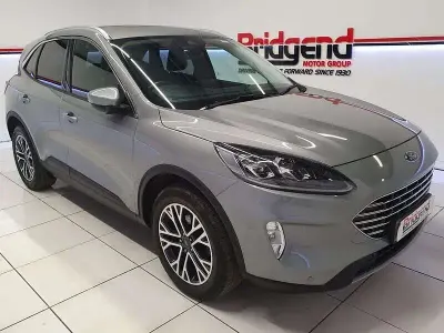Used Ford Kuga Titanium 150 HP (110 kW) 2022 Silver SUV