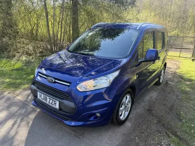 Used Ford Tourneo Connect Titanium 100 HP (73 kW) 2018 Blue MPV