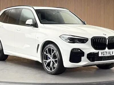 Used BMW X5 M Sport 394 HP (289 kW) 2021 White SUV