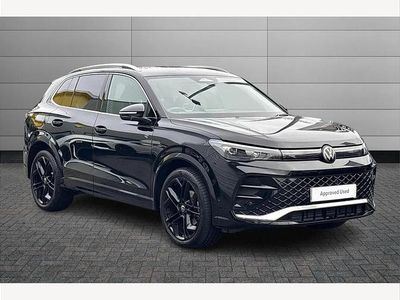 Black Used 2025 VW Tiguan R-line SUV | £33,350 (Fair price)