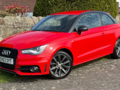 Begagnad Audi A1 S-Line 122 HK (89 kW) 2013 Röd Halvkombi