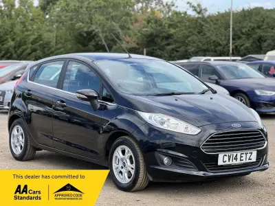 Used Ford Fiesta Zetec 95 HP (69 kW) 2014 Black Hatchback