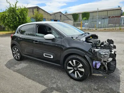 Second-hand Citroën C3 PureTech 2024 Negru Hatchback