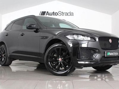 Black Used 2020 Jaguar F-Pace Chequered Flag SUV | £24,449 (Fair price)
