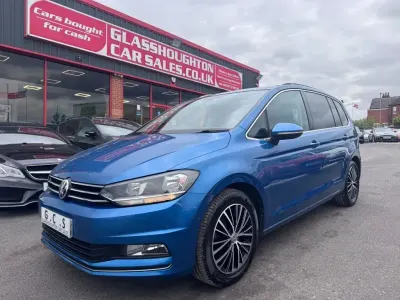 Used VW Touran SEL 150 HP (110 kW) 2016 Blue MPV