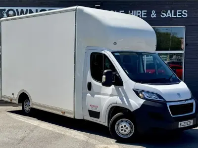 Used Peugeot Boxer 140 HP (102 kW) 2023 White Van