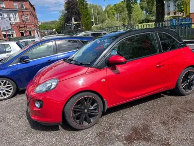Usado Vauxhall Adam Jam 70 CV (51 kW) 2013 Rojo Utilitario
