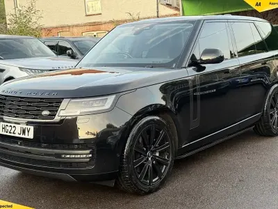 Used Land Rover Range Rover SE 300 HP (220 kW) 2022 Black SUV