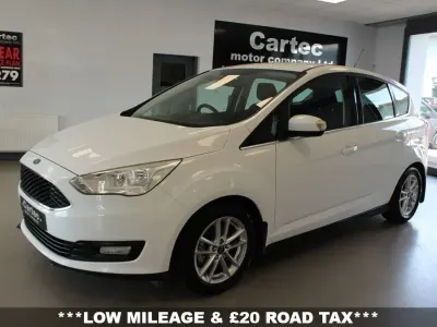 Begagnad Ford C-MAX Zetec 120 HK (88 kW) 2015 Vit Minibuss
