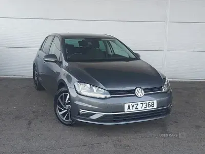 Gebraucht VW Golf VII Match 115 PS (84 kW) 2019 Grau Kleinwagen