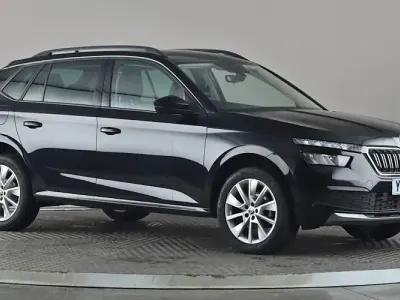 Begagnad Skoda Kamiq SE Drive 95 HK (69 kW) 2023 Svart SUV
