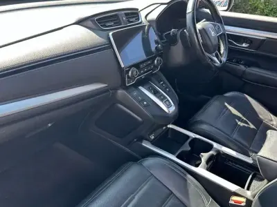 Używany Honda CR-V Hybrid 184 KM (135 kW) 2021 Szary SUV