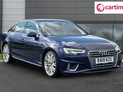 Second-hand Audi A4 S-Line 150 CP (110 kW) 2019 Albastru Berlinǎ