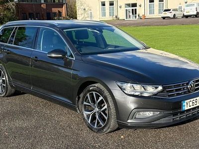 Used VW Passat SEL 190 HP (139 kW) 2019 Grey Estate