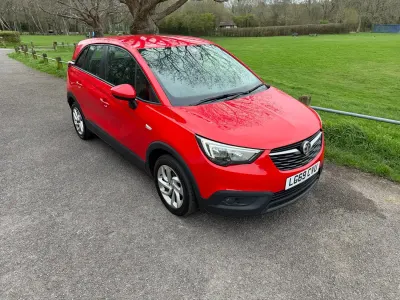 Second-hand Vauxhall Crossland X 83 CP (61 kW) 2019 Roșu SUV