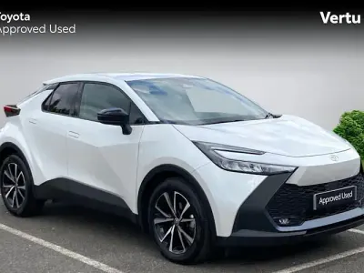 Used Toyota C-HR Design 140 HP (102 kW) 2026 SUV