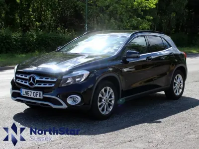 Usado Mercedes GLA200 SE 156 HP (114 kW) 2017 Preto SUV