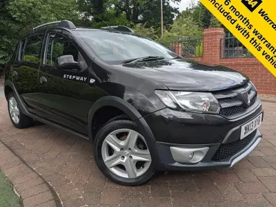 Begagnad Dacia Sandero Lauréate 90 HK (66 kW) 2013