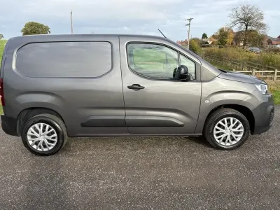 Used Citroën Berlingo 2022 Grey MPV