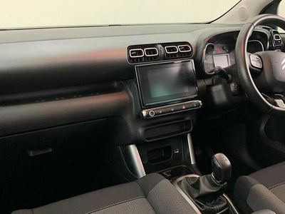Begagnad Citroën C3 Aircross Feel 108 HK (79 kW) 2018 Grå SUV