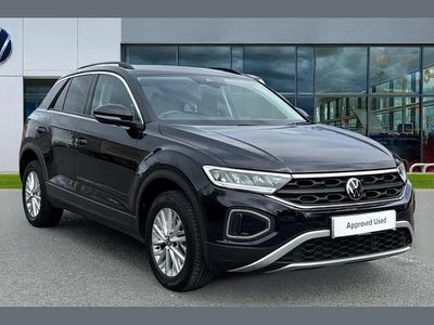 Used VW T-Roc Life 150 HP (110 kW) 2023 Black SUV